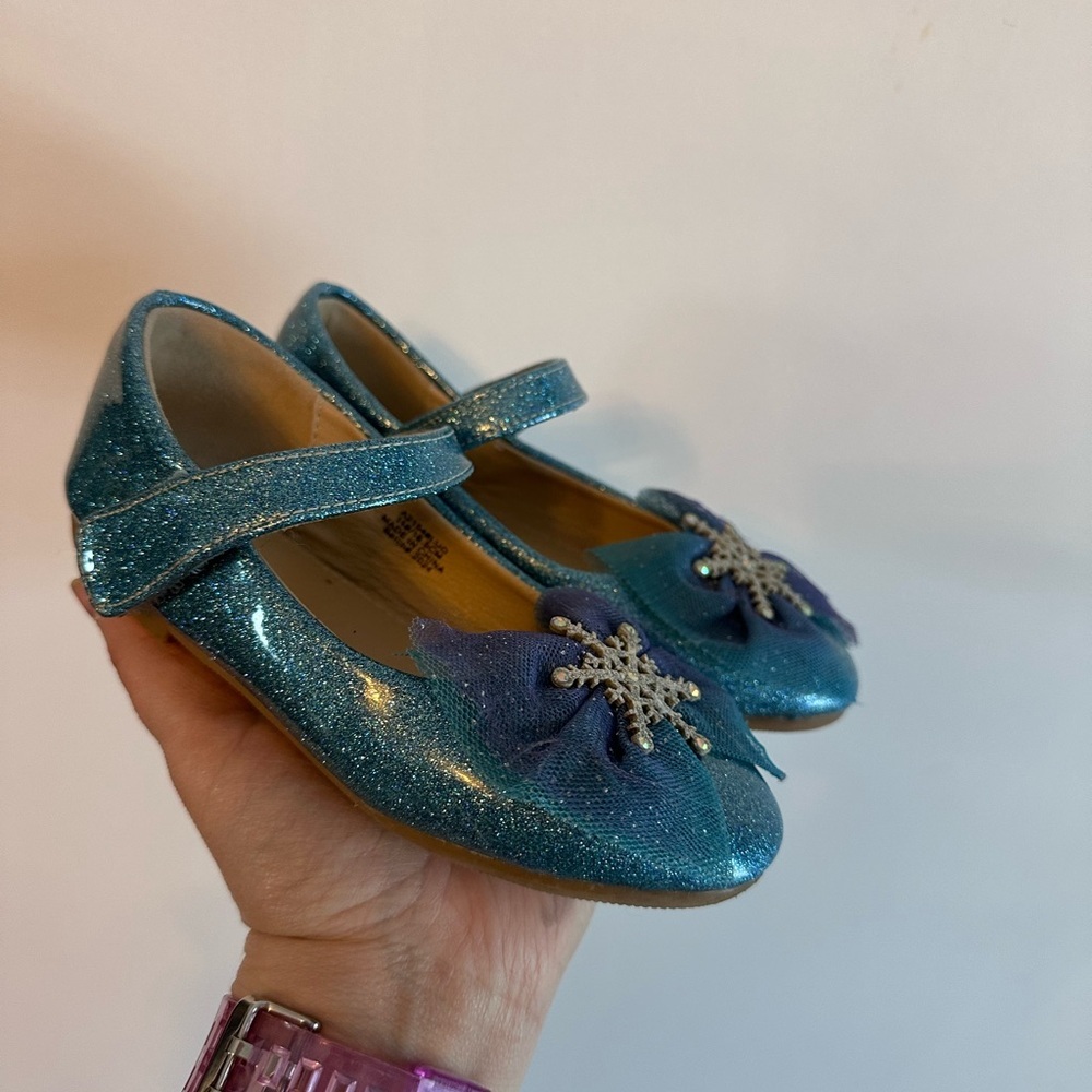 Princess Elsa Frozen glitter dress-up shoes - Picture 3 of 7